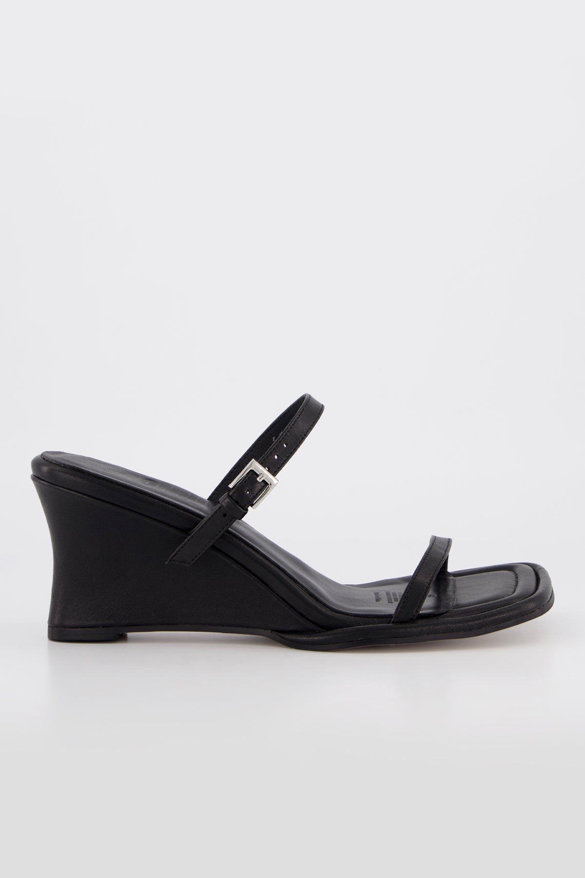 Daria Black | PRE-ORDER