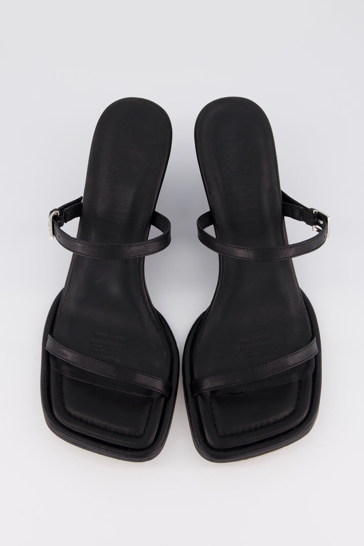 Daria Black | PRE-ORDER